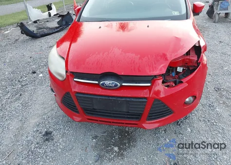 2013 Ford Focus Se z USA, uszkodzony, nr VIN 1FADP3F29DL342788